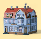 Auhagen 12249, Eckhaus, Bausatz, / H0-TT